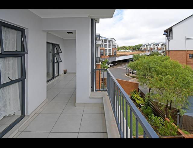 1 BEDROOM APARTMENT FOR SALE IN MODDERFONTEIN